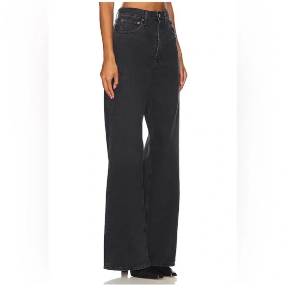 AGOLDE Dame High Rise Wide Leg Jeans in the color Hitch - Picture 2 of 9